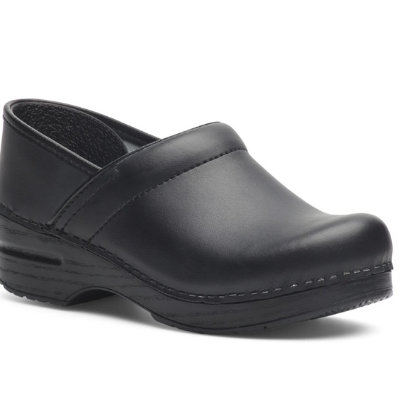 Dansko Professional Black Leather Clogs 39 - Picture 1 of 7